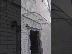 Polycarbonaat vensterluik.