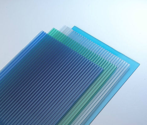 Polycarbonaat dakplaten voor thermische geluidsisolatie met een dikte van 3,8-18 mm