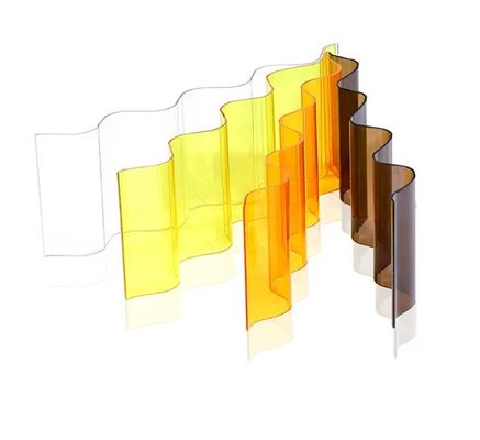 UV-dakpanelen gegolfde polycarbonaatplaat 0,6 mm-2,8 mm Dikte