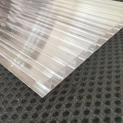 Goede prijs. 3mm-18mm polycarbonaat holle plaat Duurzaam veelzijdig Anti UV Voor kas daken online