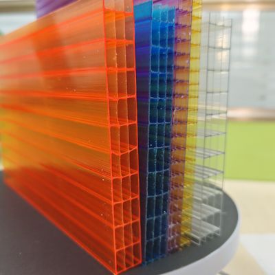 Temperatuurbestendige holle plaat van 16 mm oranje polycarbonaat van -40 ° C tot 120 ° C