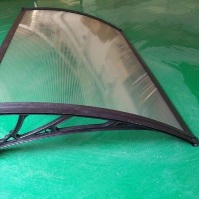 Goede prijs. 2.5 mm massief vel of 5,0 mm hol vel PC Canopy voor het verminderen van geluid Polycarbonate zeil materiaal online