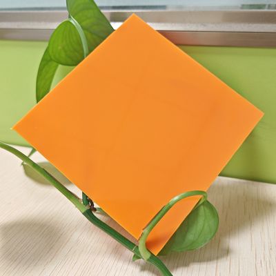 Opaak Oranje Optioneel UV-coating 10 mm solide polycarbonaatplaat voor anti-vergeel en weerbestand