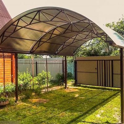 UV-beschermde holle polycarbonaatplaten voor duurzame dakoplossingen