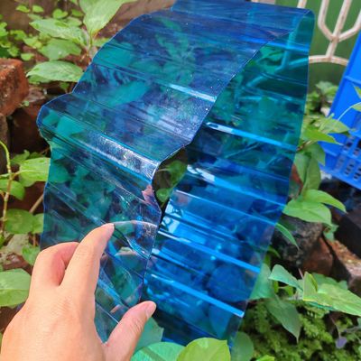 Goede prijs. Blauw polycarbonaat golfgroot plaat van kunststof, schokbestendig en lichtgewicht voor verbeterde functionaliteit en ontwerp online