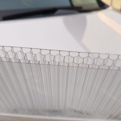 Goede prijs. Clear Blue Green Bronze 6mm to 16mm Honeycomb Polycarbonate Sheet Lightweight High Strength and Excellent Structural Performance for Roofing online