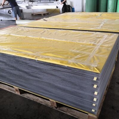 Fabriek voor plastic polycarbonaatplaat geproduceerd met geautomatiseerde extrusietechnologie die een consistente en betrouwbare prestaties biedt