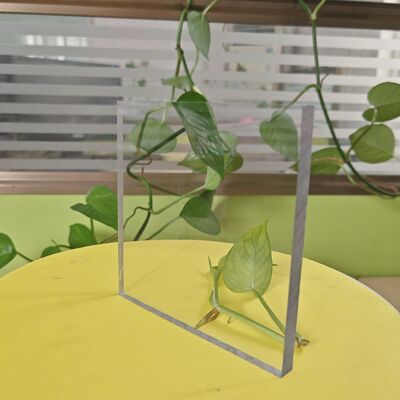 Goede prijs. Polycarbonaat Plastic Polycarbonaat plaat Dikte 0,8 mm tot 200 mm Ontworpen voor bouwmaterialen Dakdekdek Muur Kasten Gebruik online