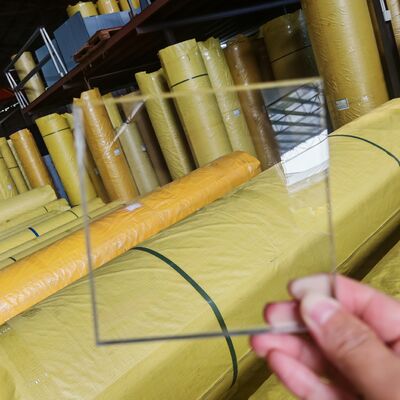 Goede prijs. Makkelijk te installeren Plastic polycarbonaat plaat Dikte 0,8 mm tot 18,0 mm Lichtgewicht Helder paneel Ideaal fabricageprojecten online