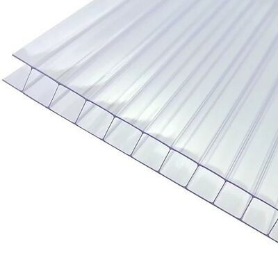 B2 Brandwaarde Polycarbonaat holle plaat PC holle plaat Normale grootte 2.1*5.8m Schokbestendig Lichte transparante panelen